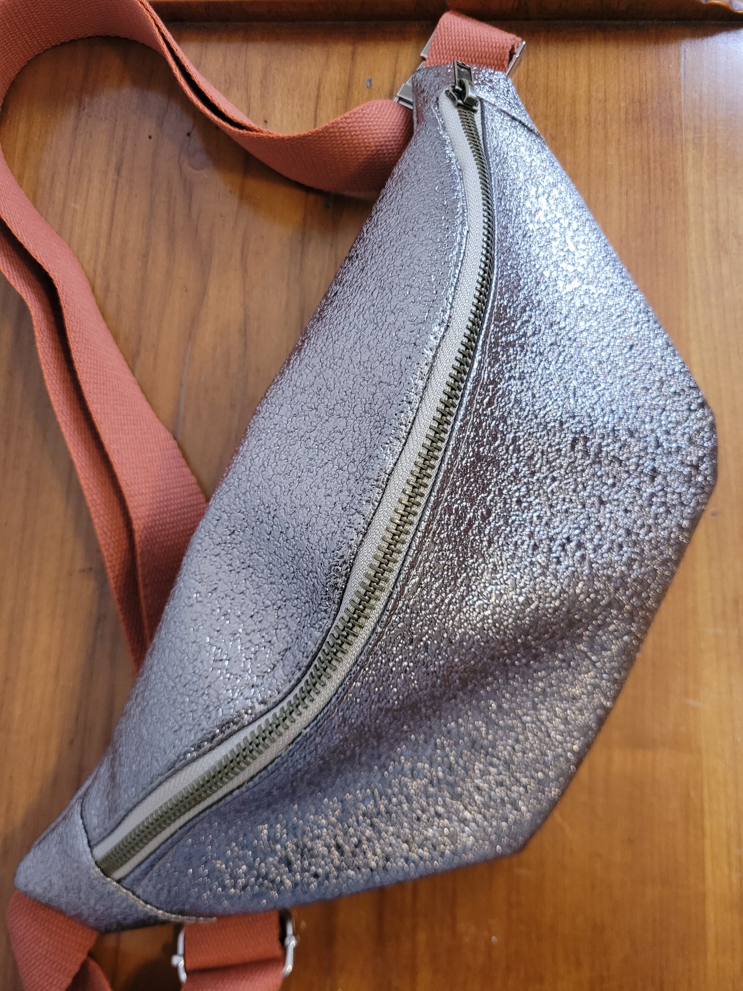 Sac banane simili cuir Cuivre doublure jungle