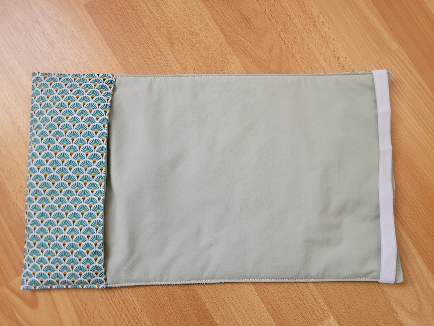 Couvre livre en tissu (livre broché) - Eventail turquoise et jaune