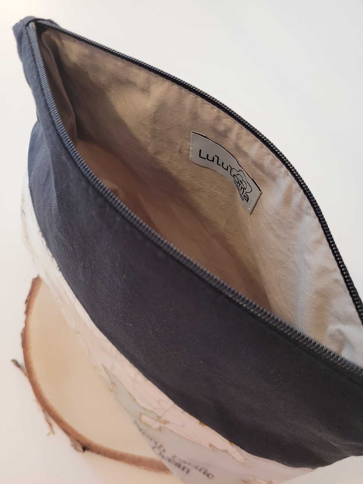 Grande trousse -Carte du monde Asie