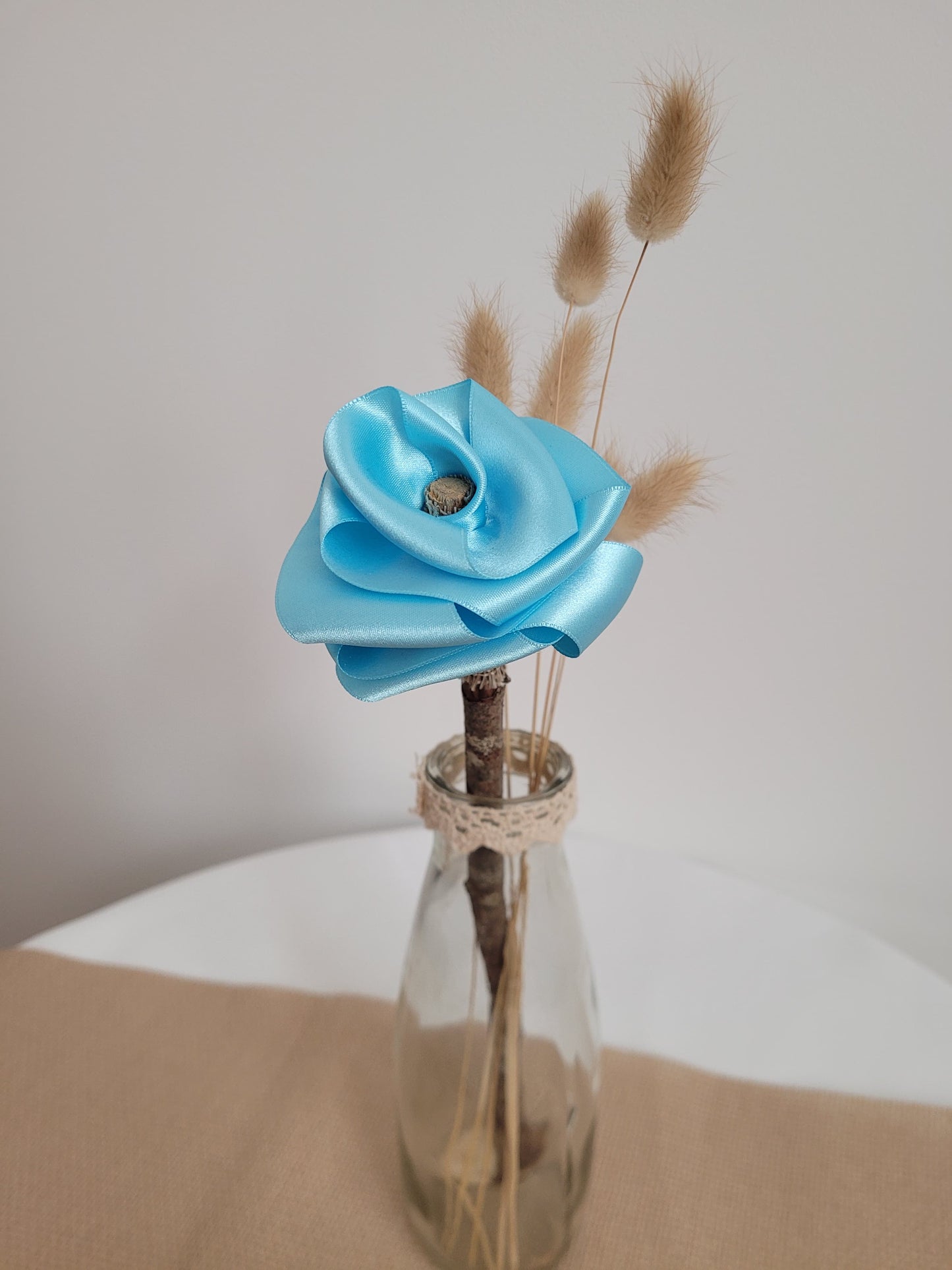 Décoration de mariage : Rose en tissu