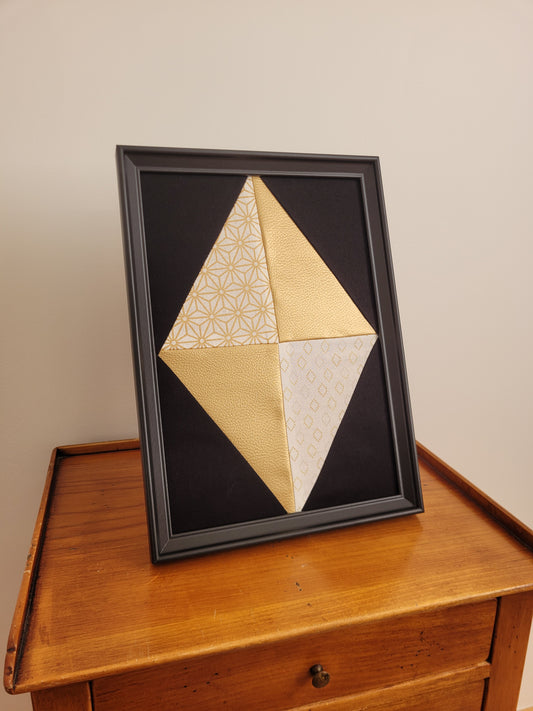 Tableaux textiles - Cerf volant noir et doré 21cm x 30cm