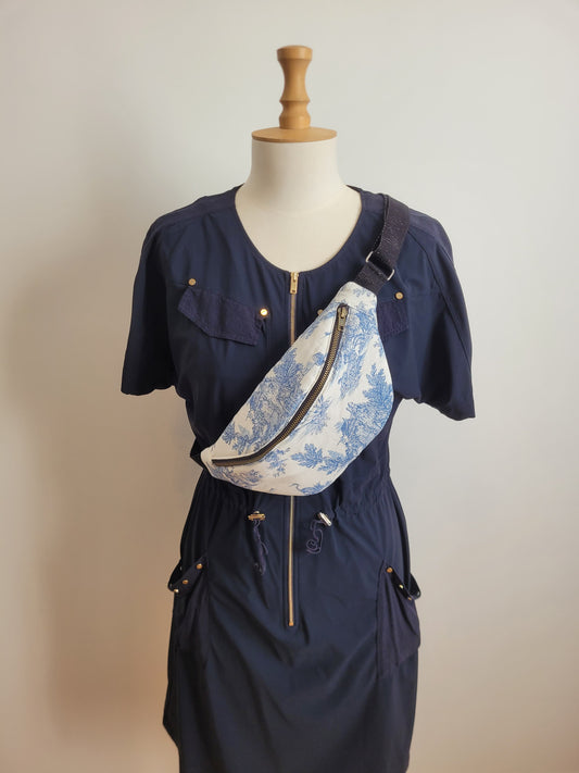 Sac banane Toile de Jouy bleu et beige
