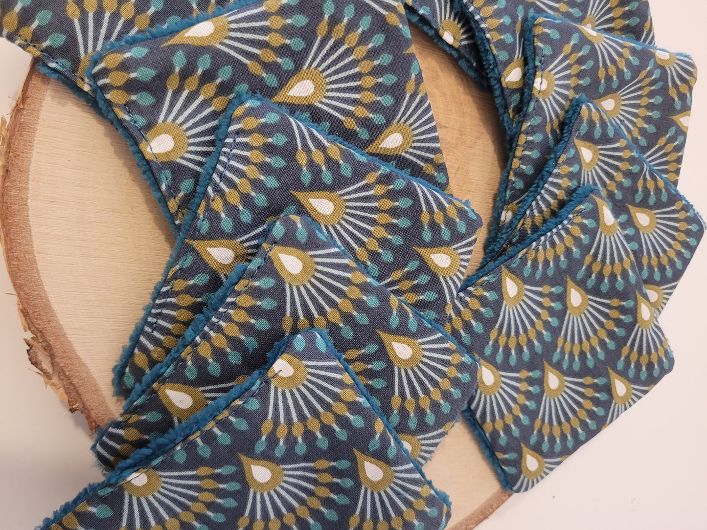 Lingette démaquillante réutilisable (8cmx8cm) - Eventail bleu canard et doré