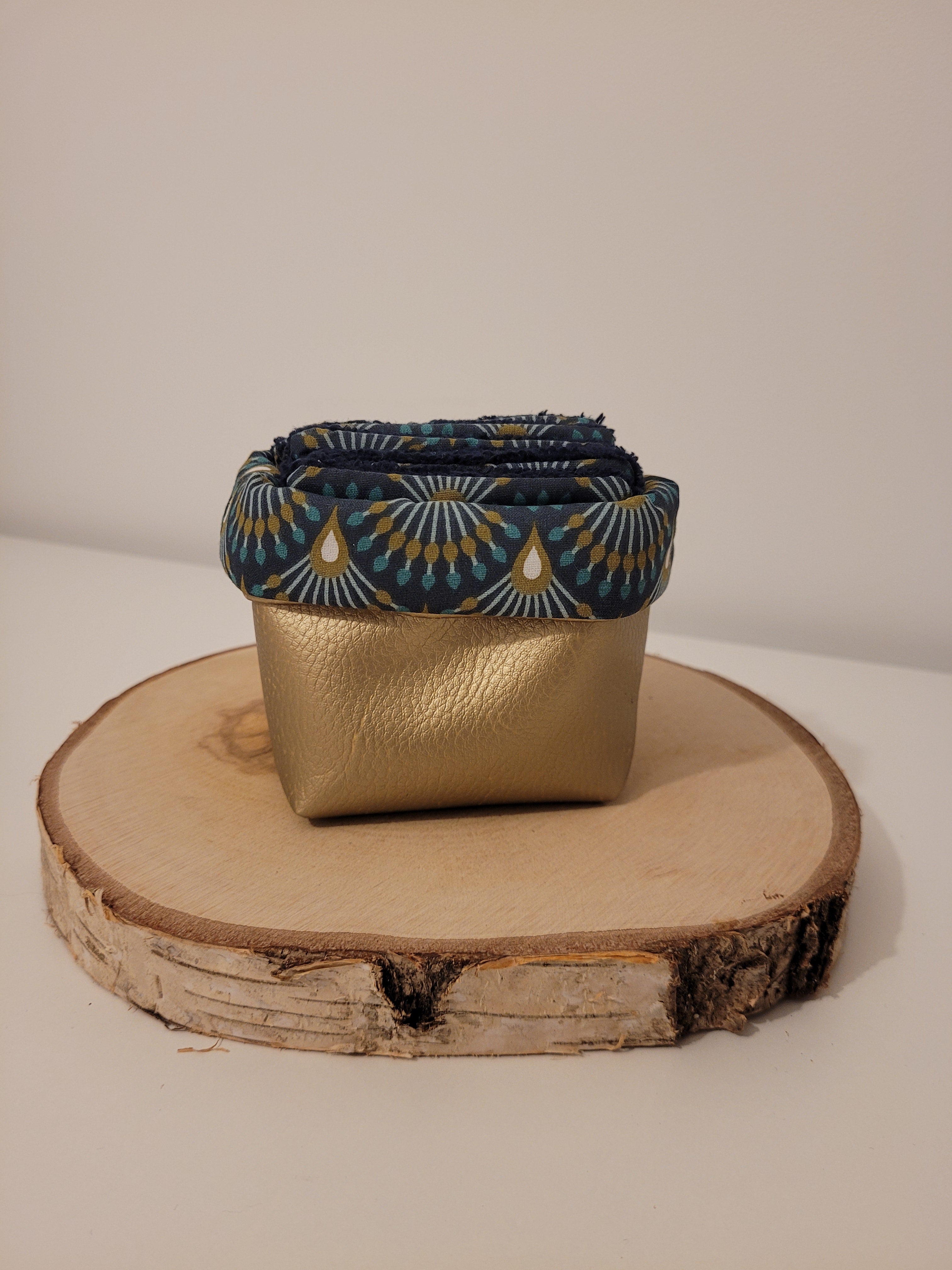 Lingettes démaquillantes réutilisables coton éponge bambou (8cmx8cm) - Eventail bleu canard et doré et panier simili cuir doré