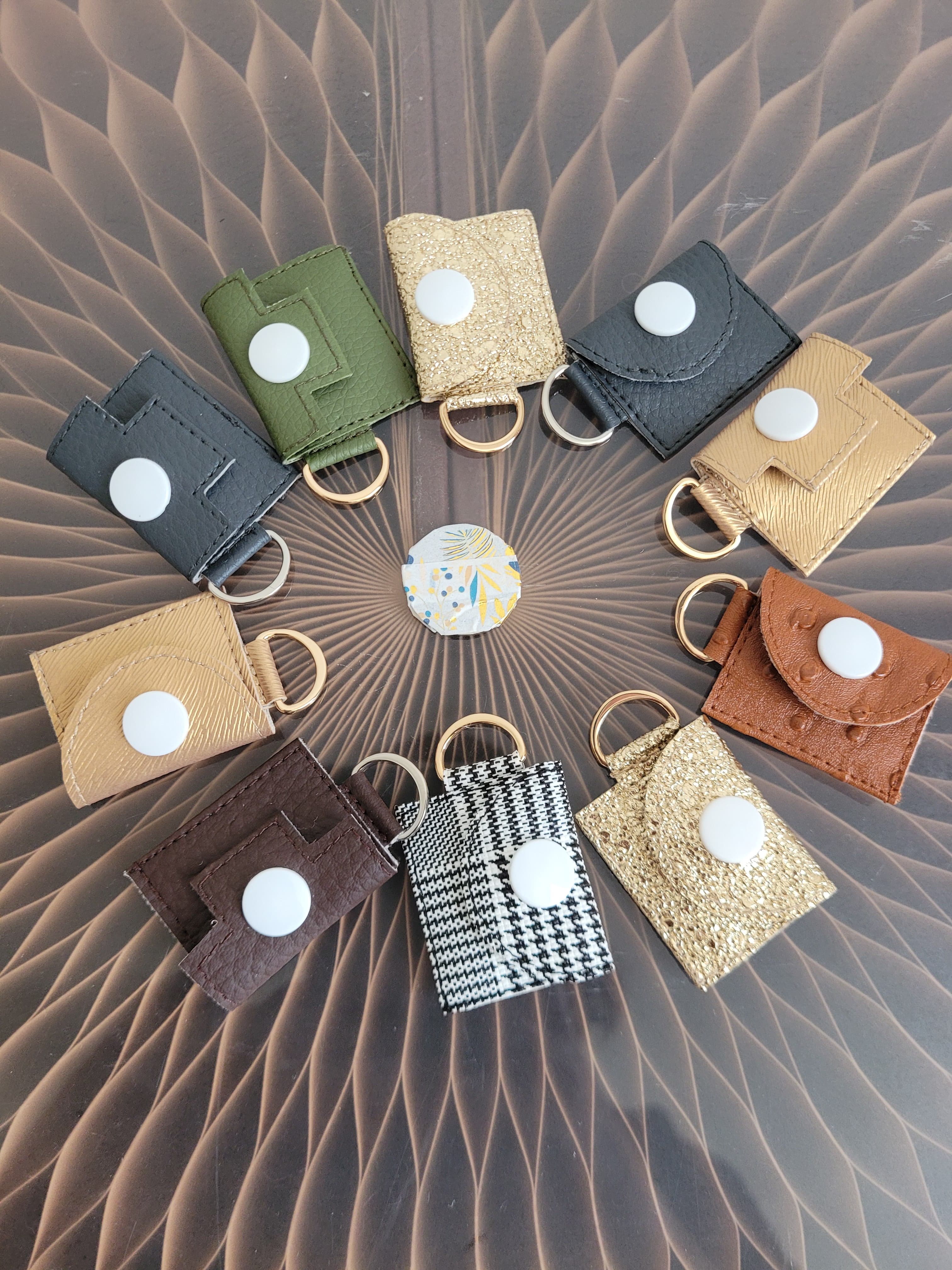 Porte clés jetons de caddies - piscine - médiator de guitare - Lululoma Créations