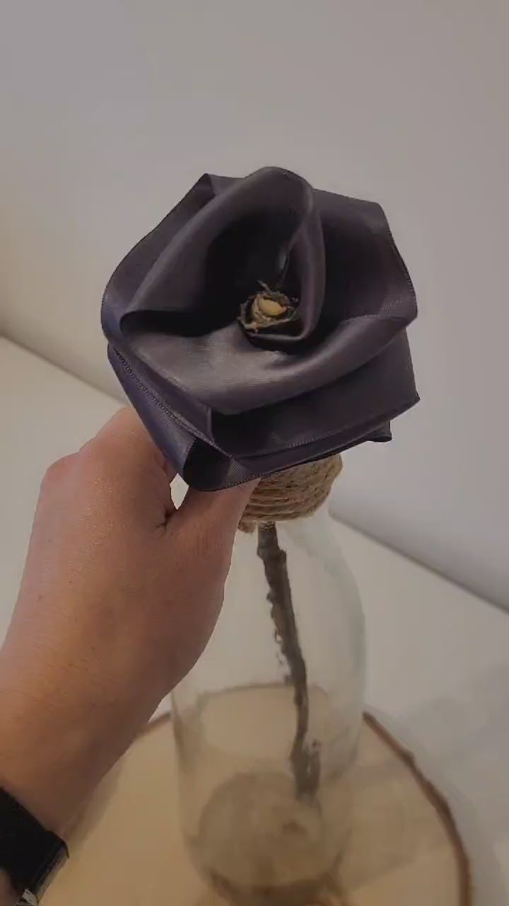 Fleurs tissu - rose satin gris foncé - fleurs artificielle - fleurs roses éternelle