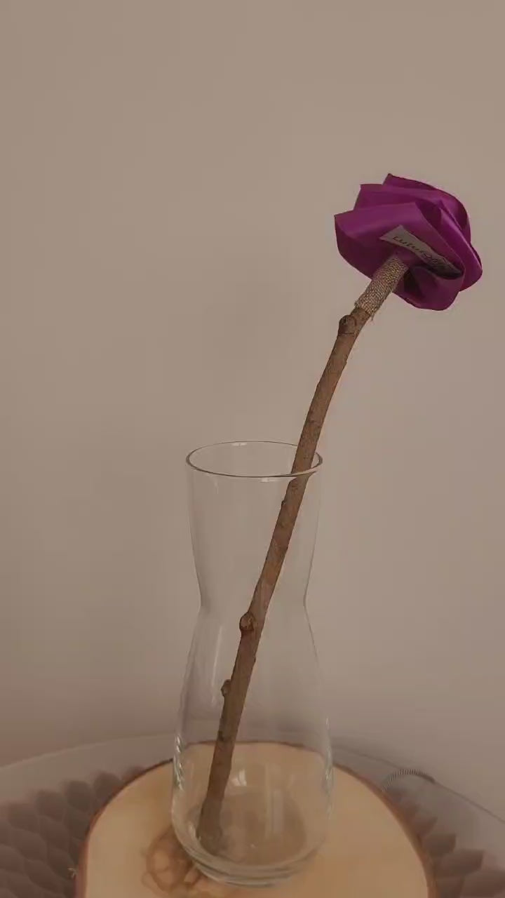 Rose éternelle en satin | Violet