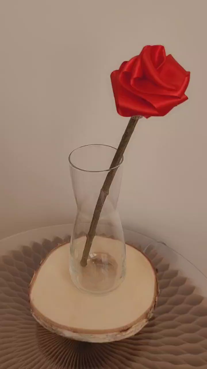 Rose éternelle en satin | Rouge