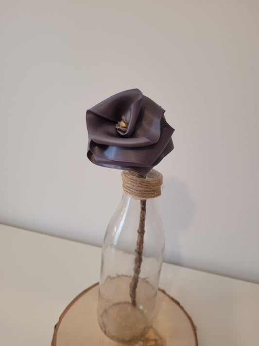 Rose éternelle en satin | Gris - Lululoma Créations