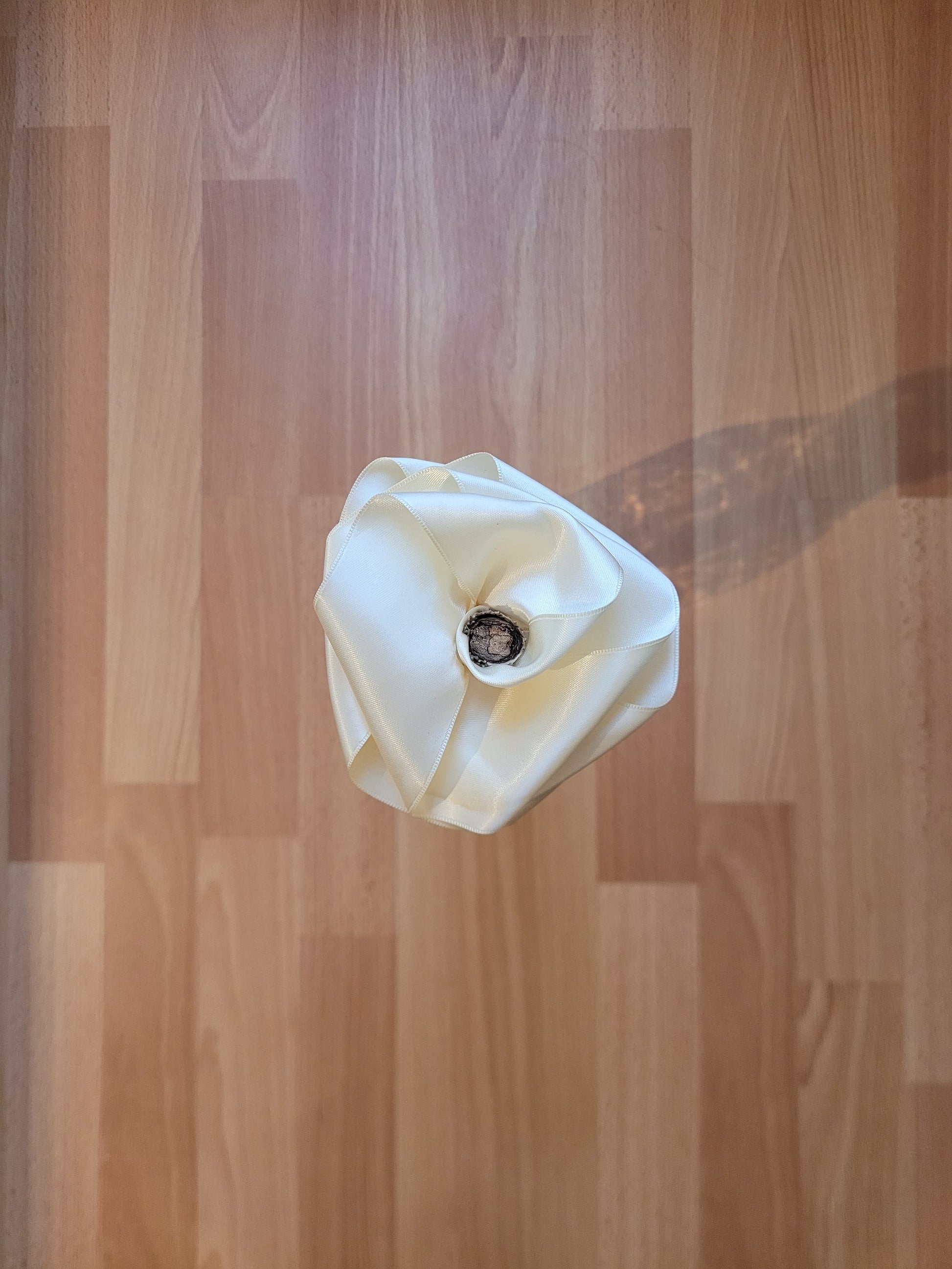 Rose éternelle en satin | Ivoire - Lululoma Créations