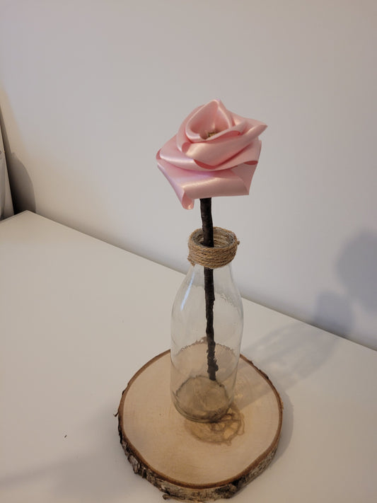 Rose éternelle en satin | Rose acidulé - Lululoma Créations