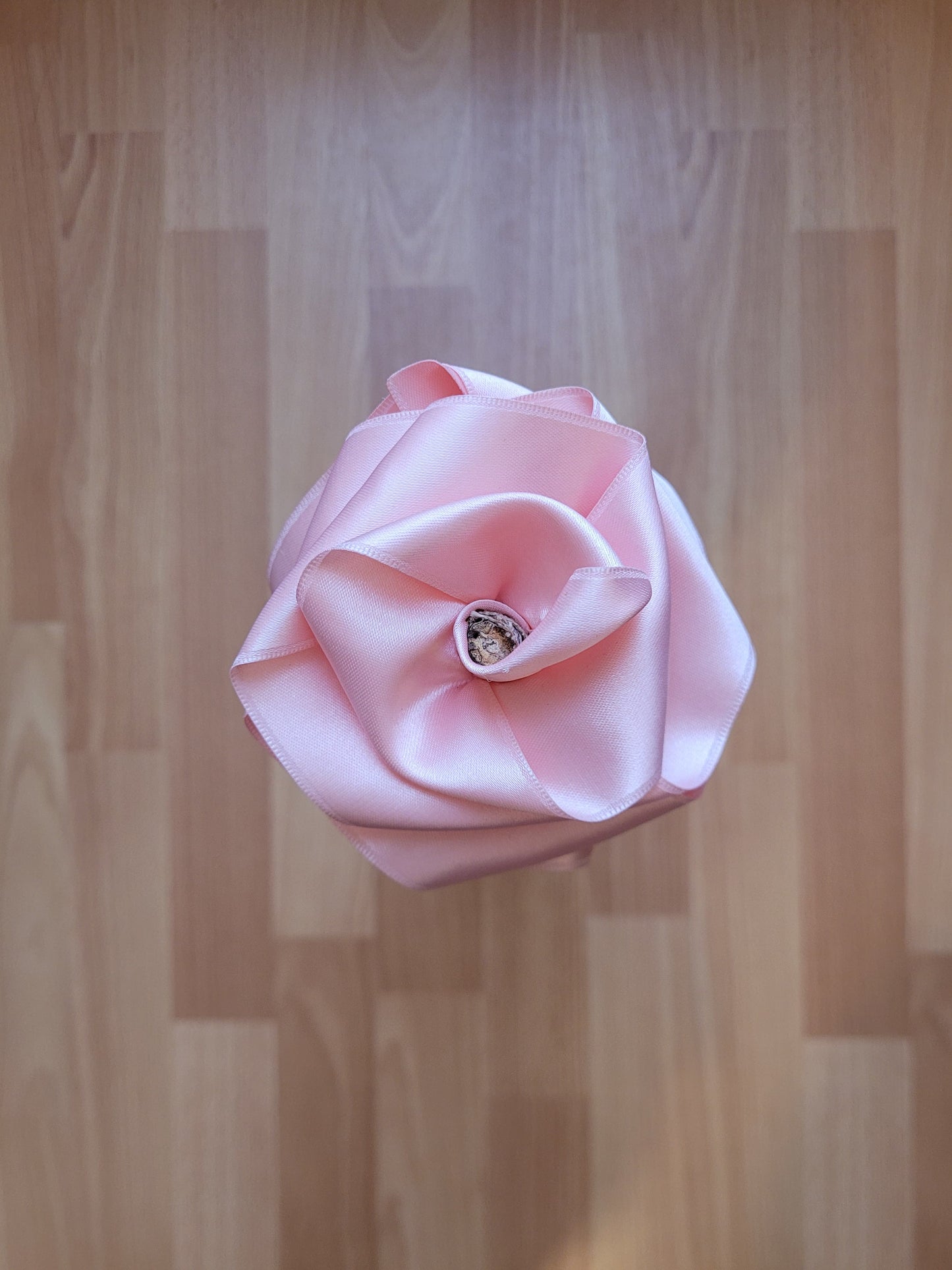 Rose éternelle en satin | Rose pâle - Lululoma Créations