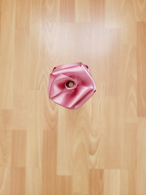 Rose éternelle en satin | Vieux rose - Lululoma Créations